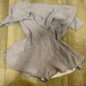 Small cute strapless purple jumper romper!